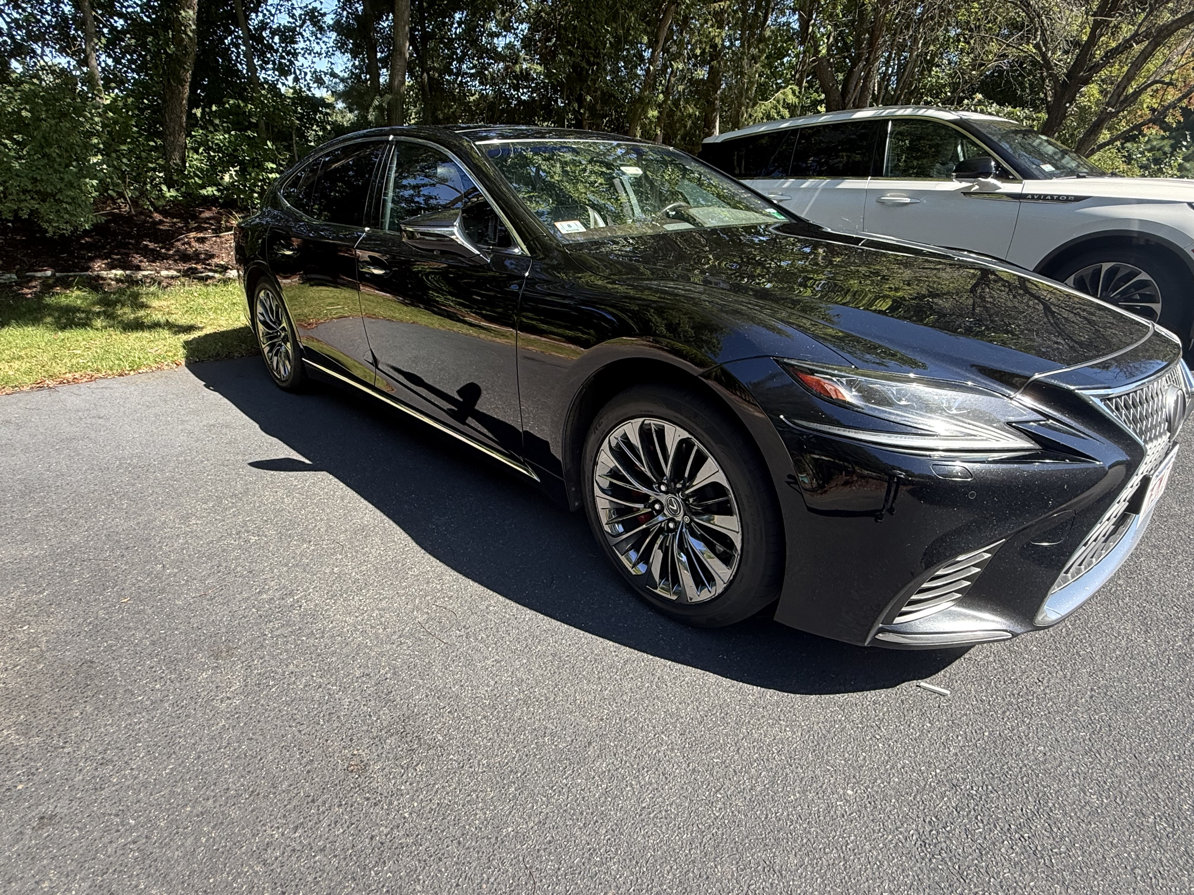 Used 2018 Lexus LS 500 AWD w/ Luxury Package image 9