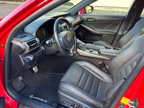 Used 2016 Lexus IS 350 image 9