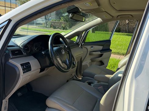 Used 2014 Honda Odyssey Touring image 10