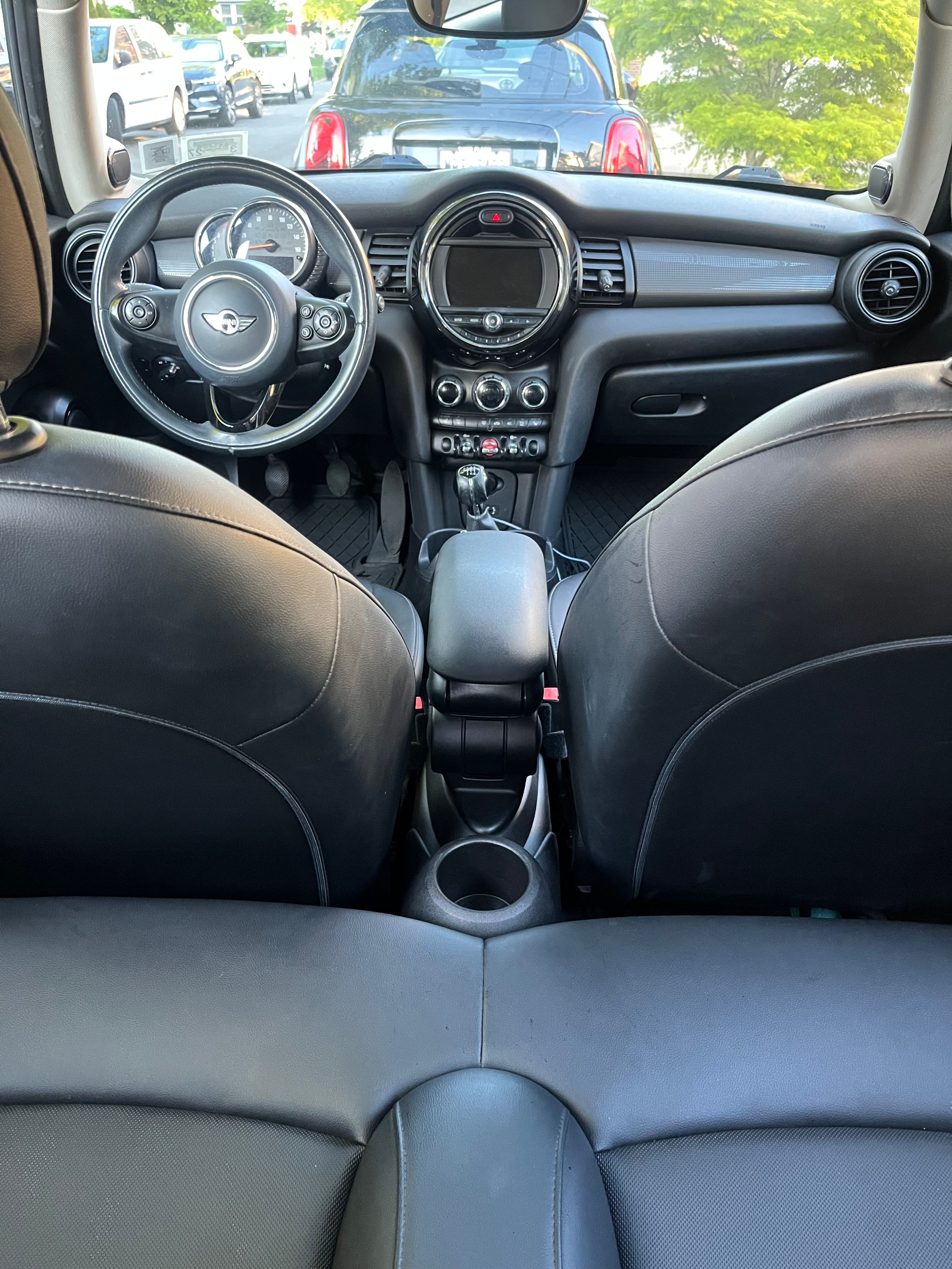 Used 2017 MINI Cooper 2-Door Hardtop FWD image 15
