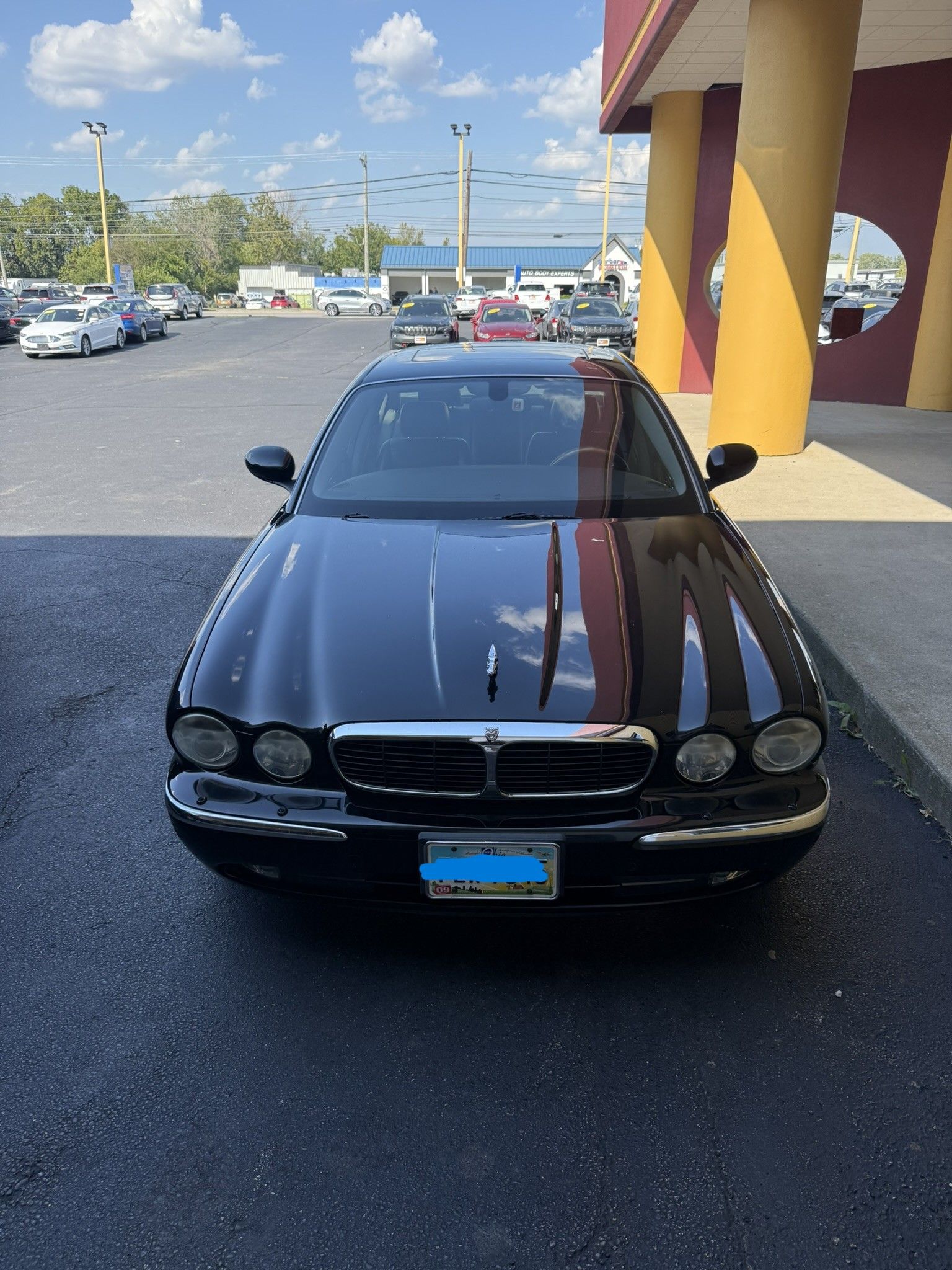 Used 2004 Jaguar XJ8 RWD image 2