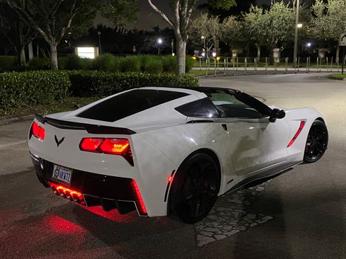 Used 2016 Chevrolet Corvette Stingray Coupe w/ 2LT Preferred Equipment Group image 6