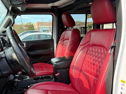 Used 2018 Jeep Wrangler Unlimited Sport S AWD/4WD image 10