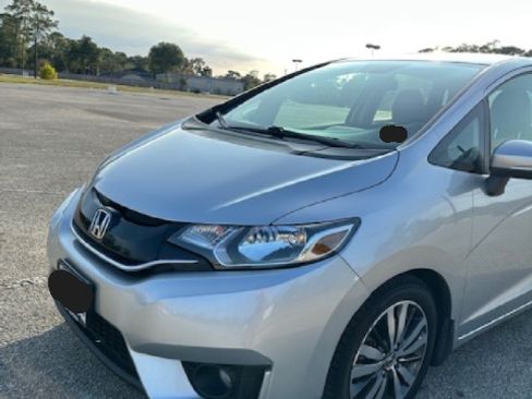 Used 2015 Honda Fit EX image 4