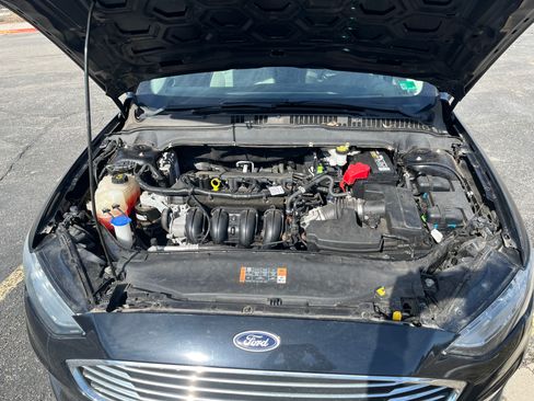 Used 2019 Ford Fusion S image 17