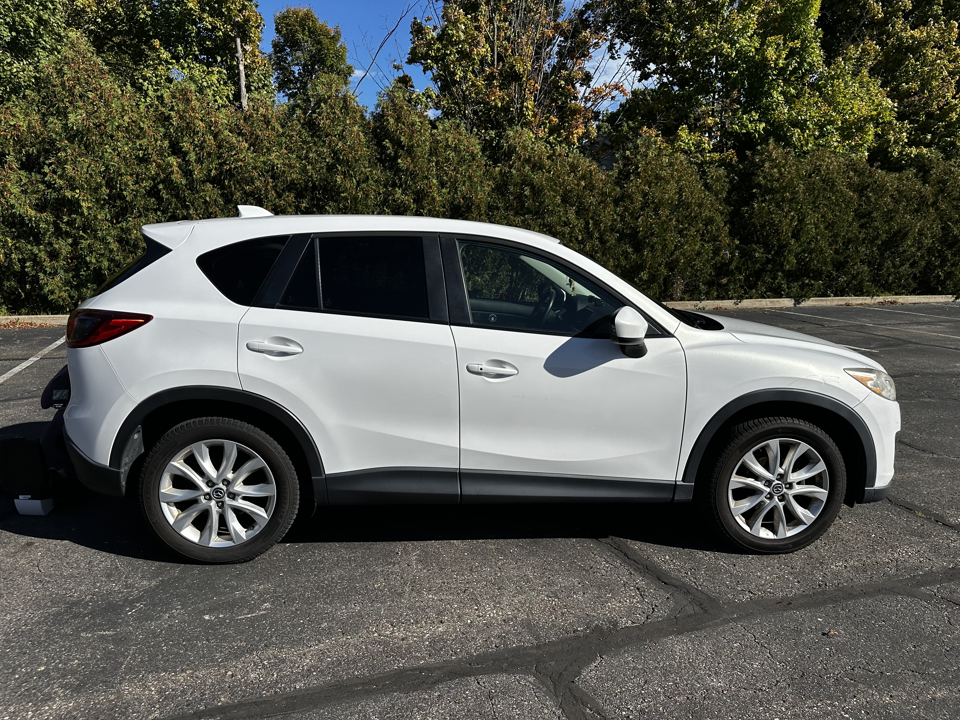 Used 2013 MAZDA CX-5 Grand Touring w/ GT Tech Pkg AWD/4WD image 4