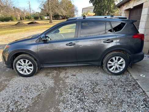 Used 2013 Toyota RAV4 Limited image 11