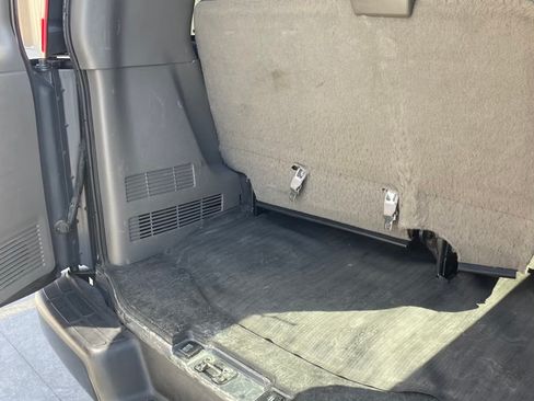 Used 2017 Chevrolet Express 2500 LS image 14