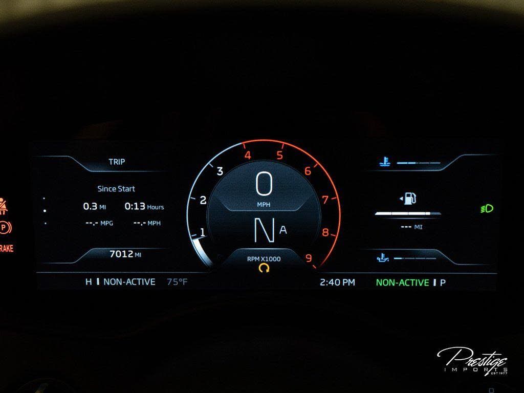 Used 2020 McLaren GT RWD image 28