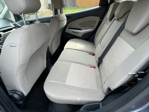 Used 2021 Ford EcoSport S image 22