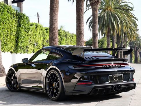 Used 2022 Porsche 911 GT3 RWD image 4