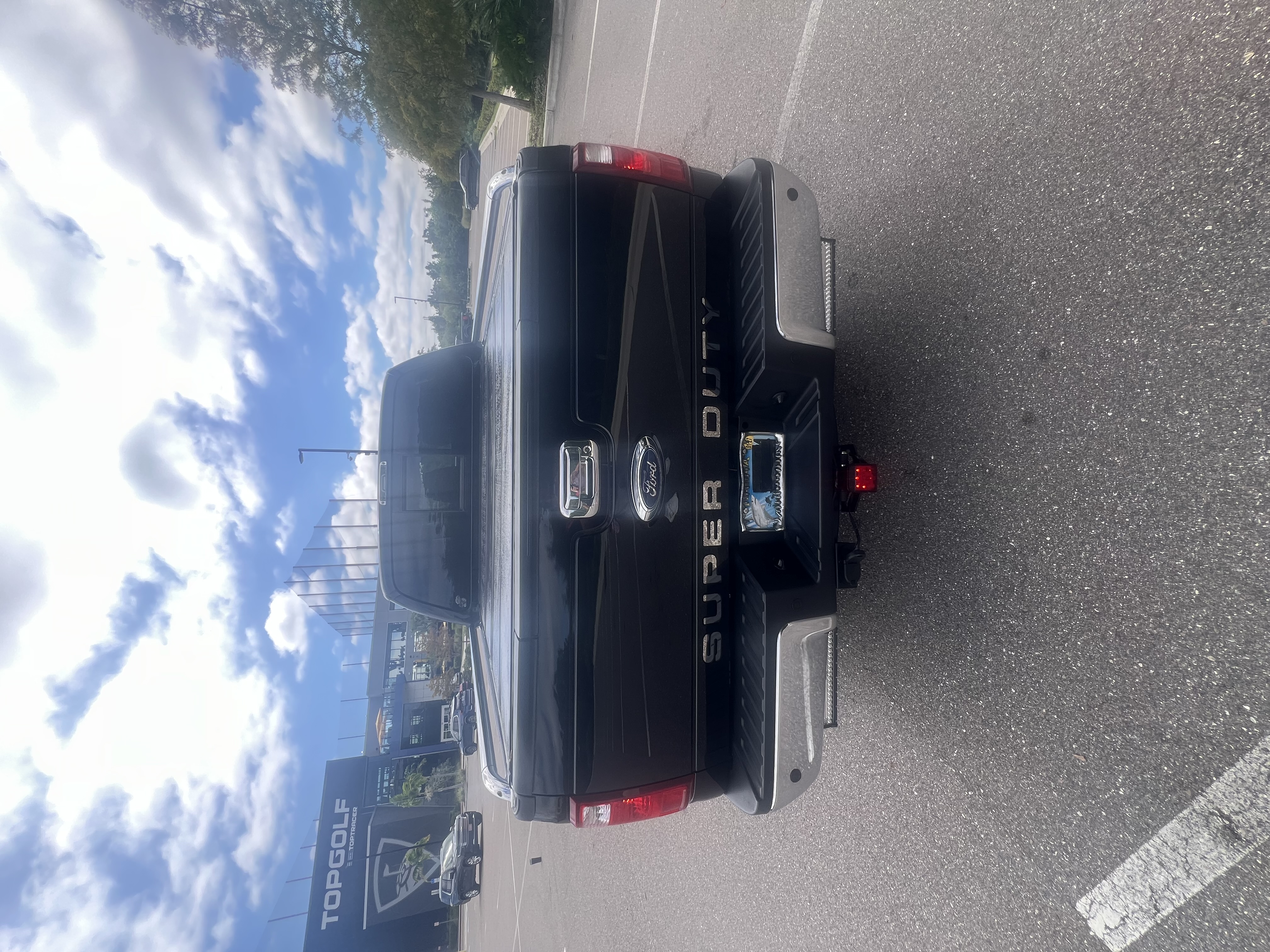 Used 2015 Ford F250 Lariat w/ Lariat Ultimate Package AWD/4WD image 13