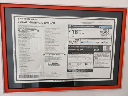 Used 2014 Dodge Challenger R/T image 32