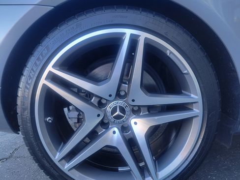 Used 2013 Mercedes-Benz E 350 E 350 Coupe 2D image 12