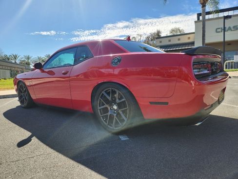 Used 2016 Dodge Challenger R/T Scat Pack w/ Leather Interior Group image 1