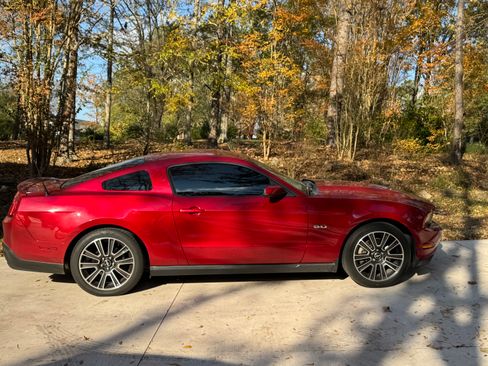 Used 2012 Ford Mustang GT Premium w/ Comfort Pkg image 1