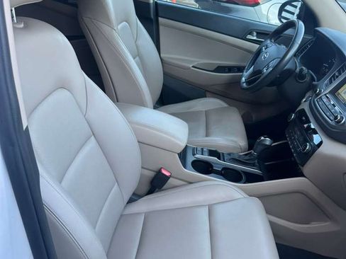 Used 2016 Hyundai Tucson Limited image 18