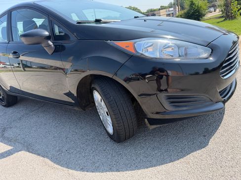 Used 2018 Ford Fiesta S FWD image 12