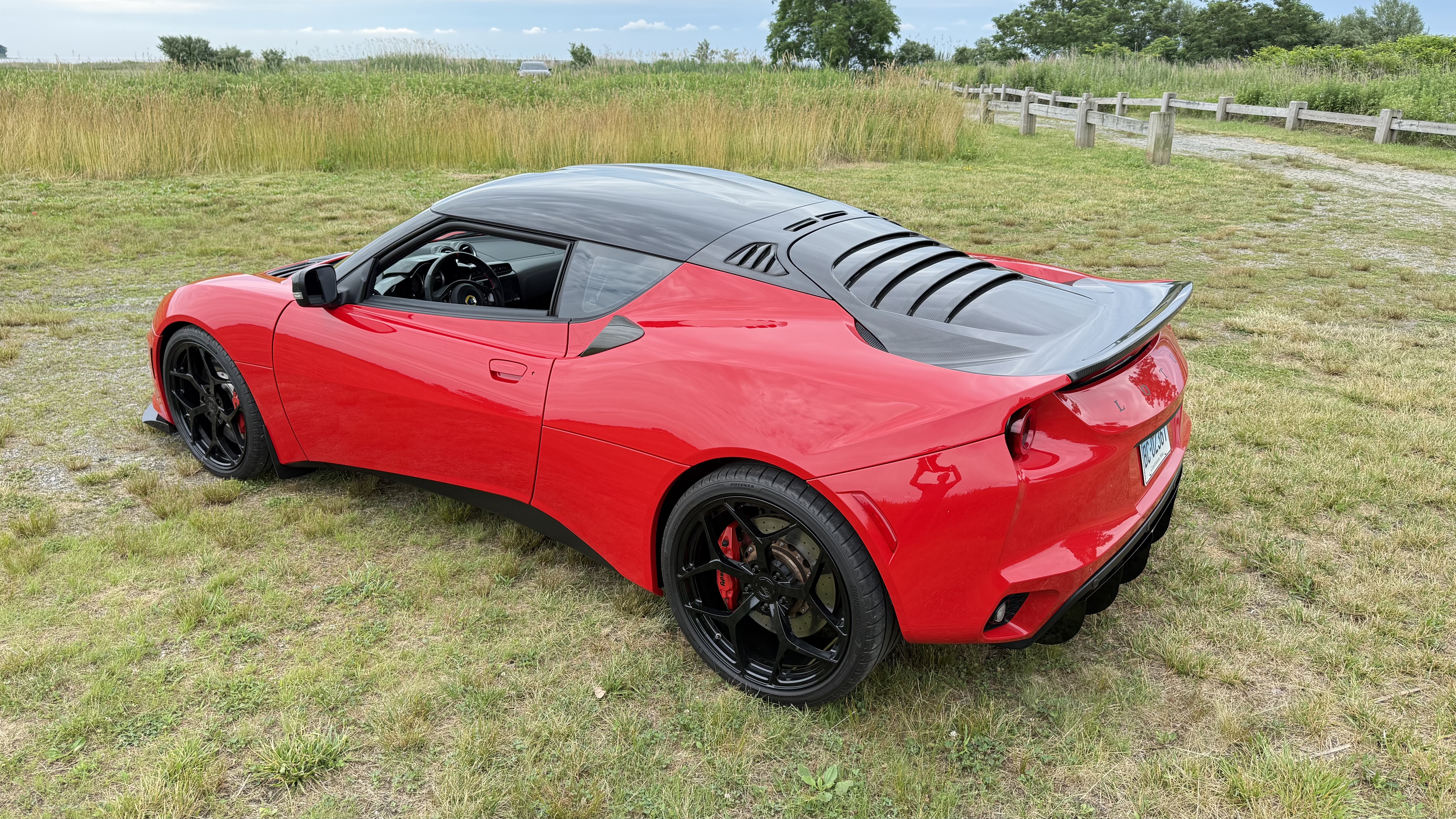 Used 2018 Lotus Evora 400 RWD image 4