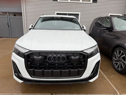 Used 2025 Audi Q7 3.0T Premium Plus image 11