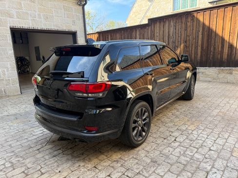 Used 2018 Jeep Grand Cherokee High Altitude image 6