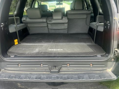 Used 2012 Toyota Sequoia SR5 w/ Premium Pkg AWD/4WD image 4