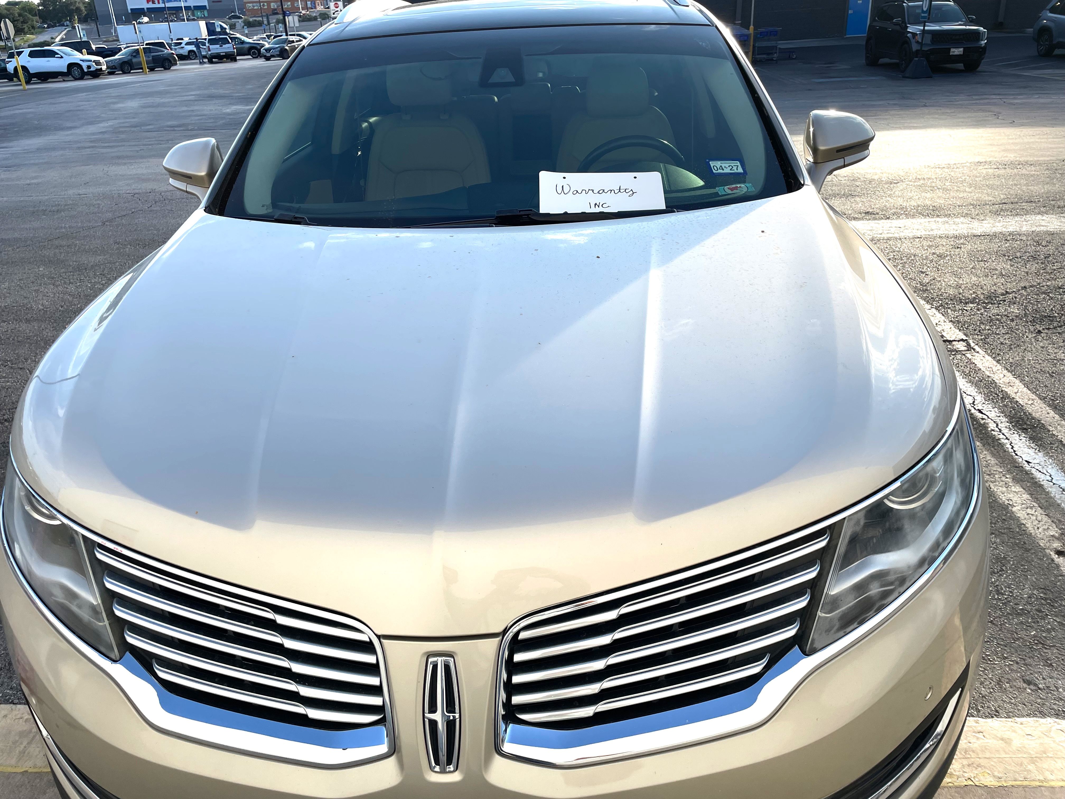 Used 2017 Lincoln MKX Reserve FWD image 4