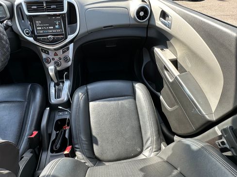 Used 2017 Chevrolet Sonic Premier image 14