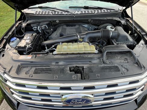 Used 2020 Ford Expedition Max Limited RWD image 26