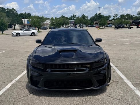 Used 2023 Dodge Charger Scat Pack RWD image 2