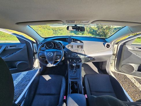 Used 2012 MAZDA MAZDA3 i Sport image 8