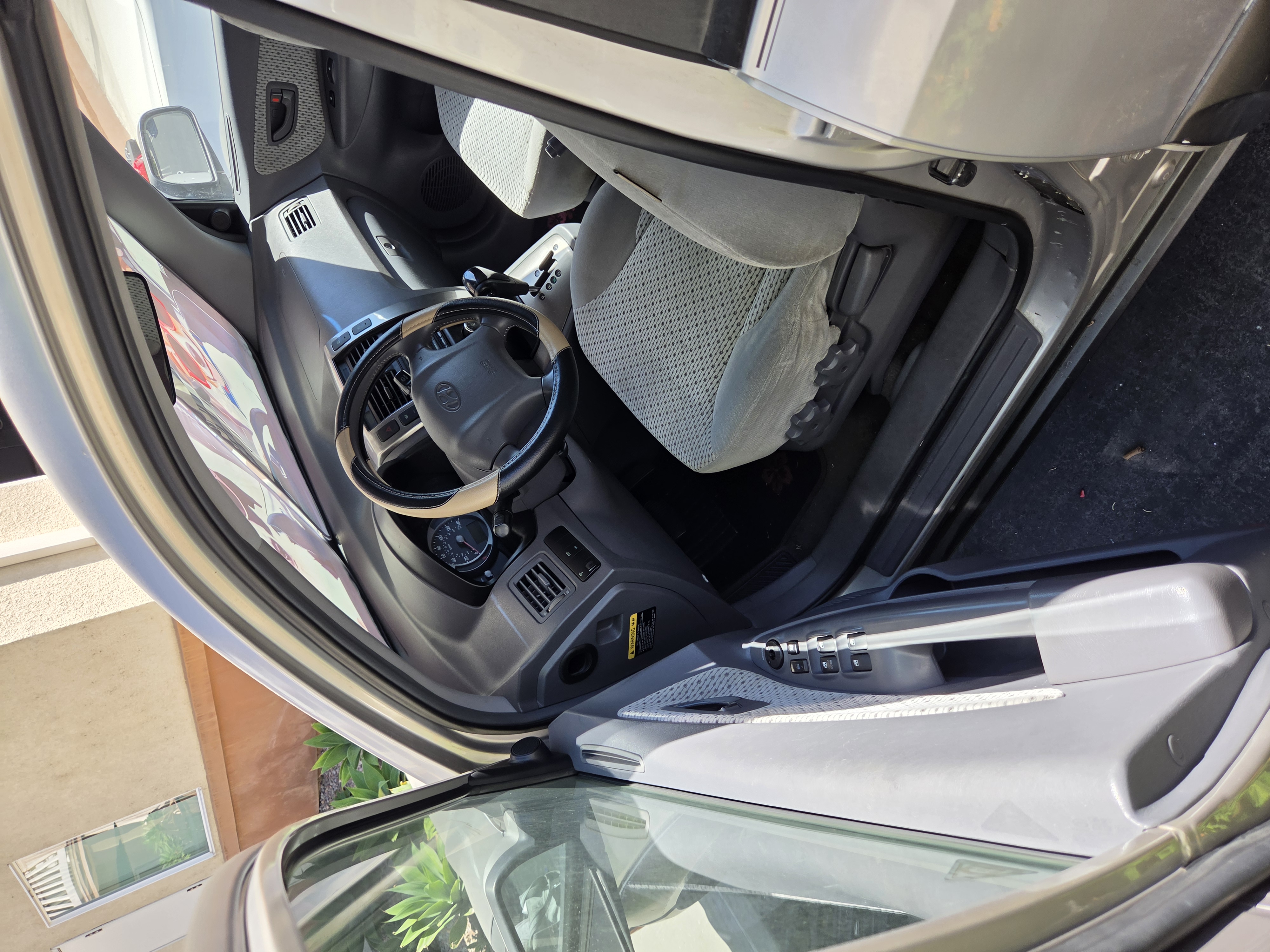 Used 2005 Hyundai Tucson GLS FWD image 6