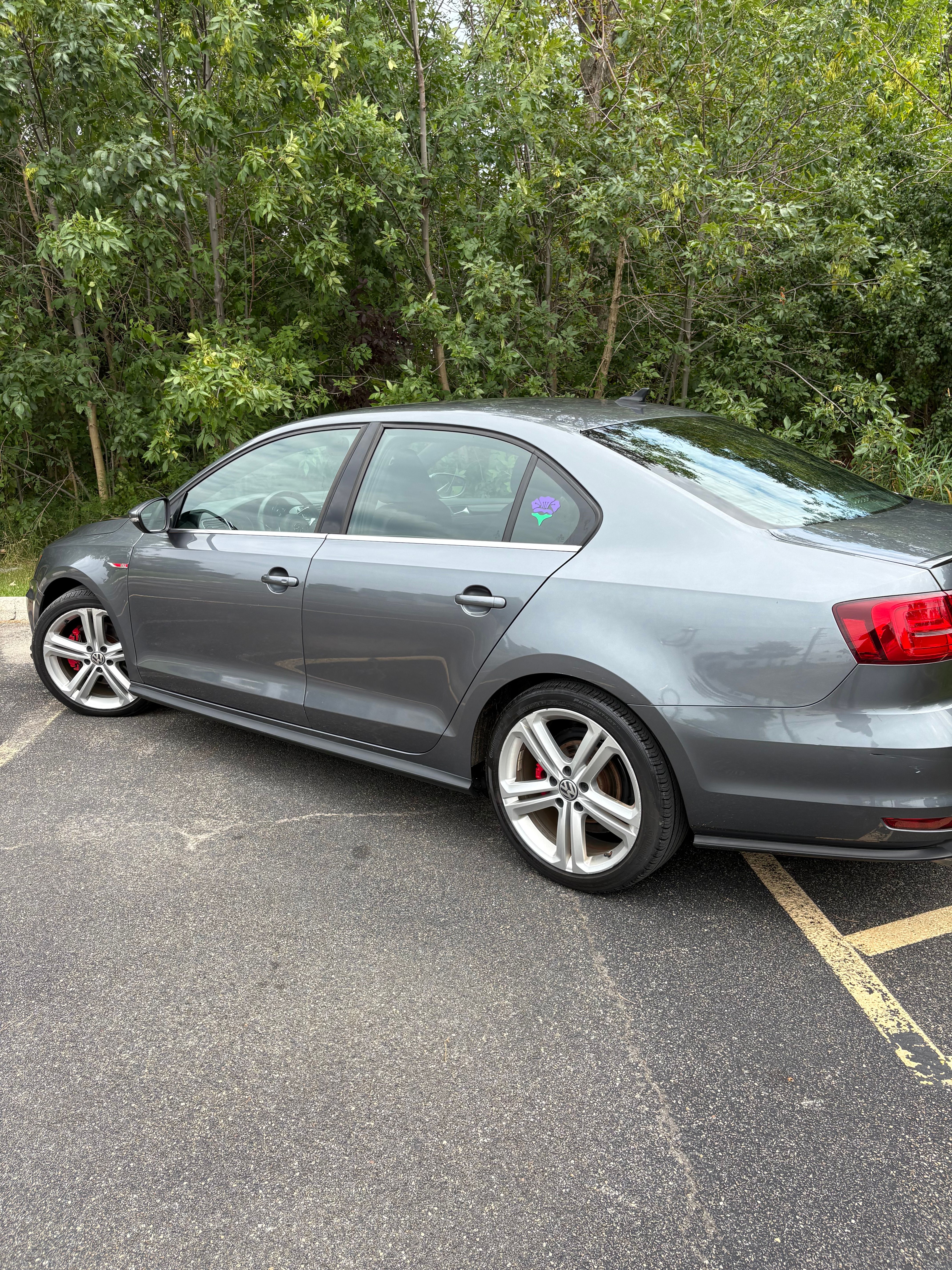 Used 2017 Volkswagen Jetta GLI FWD image 5
