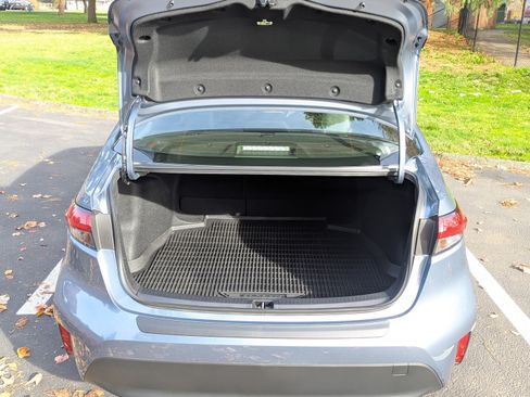 Used 2024 Toyota Corolla XLE image 17