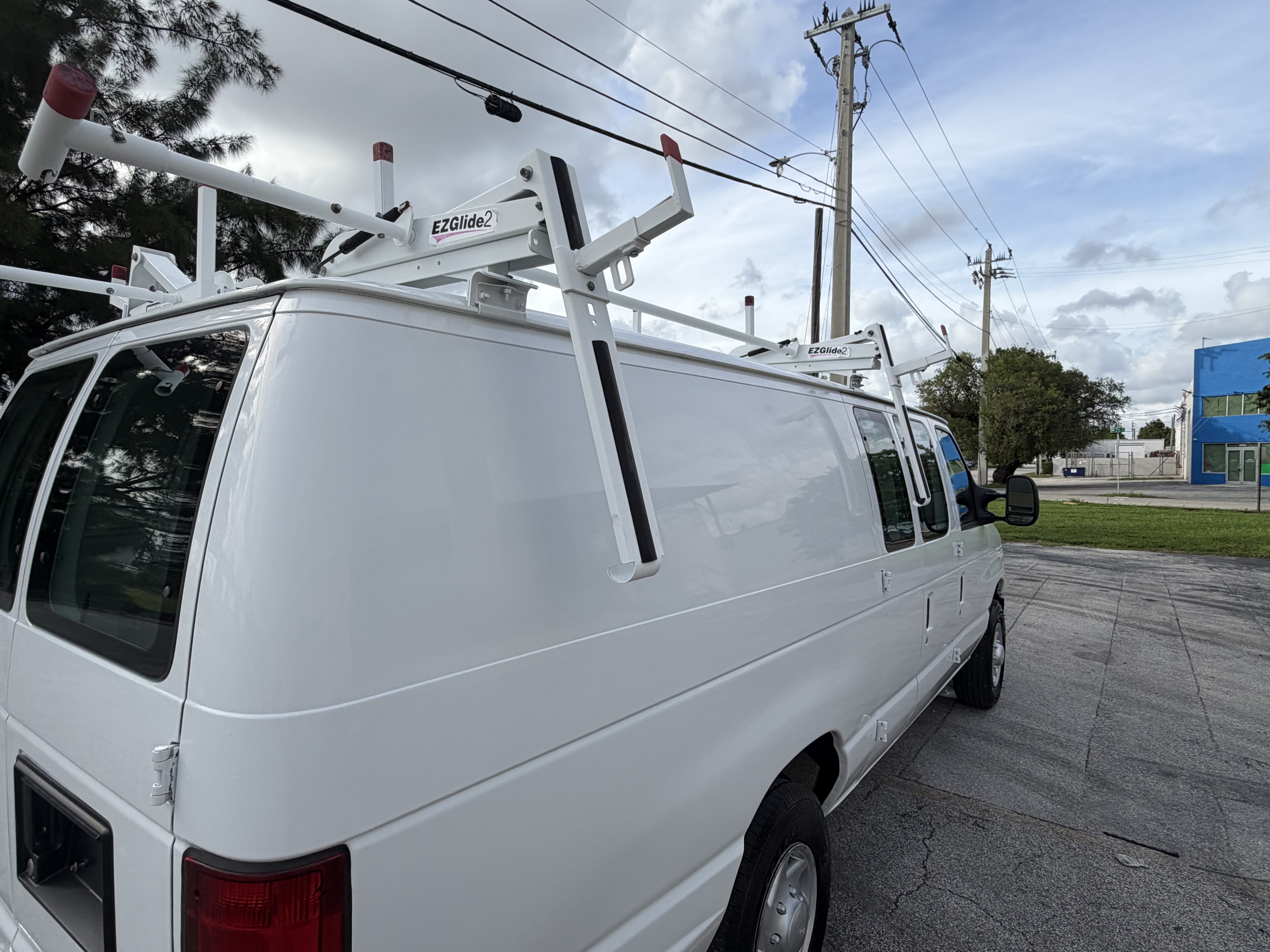 Used 2013 Ford E-250 and Econoline 250 Extended RWD image 23