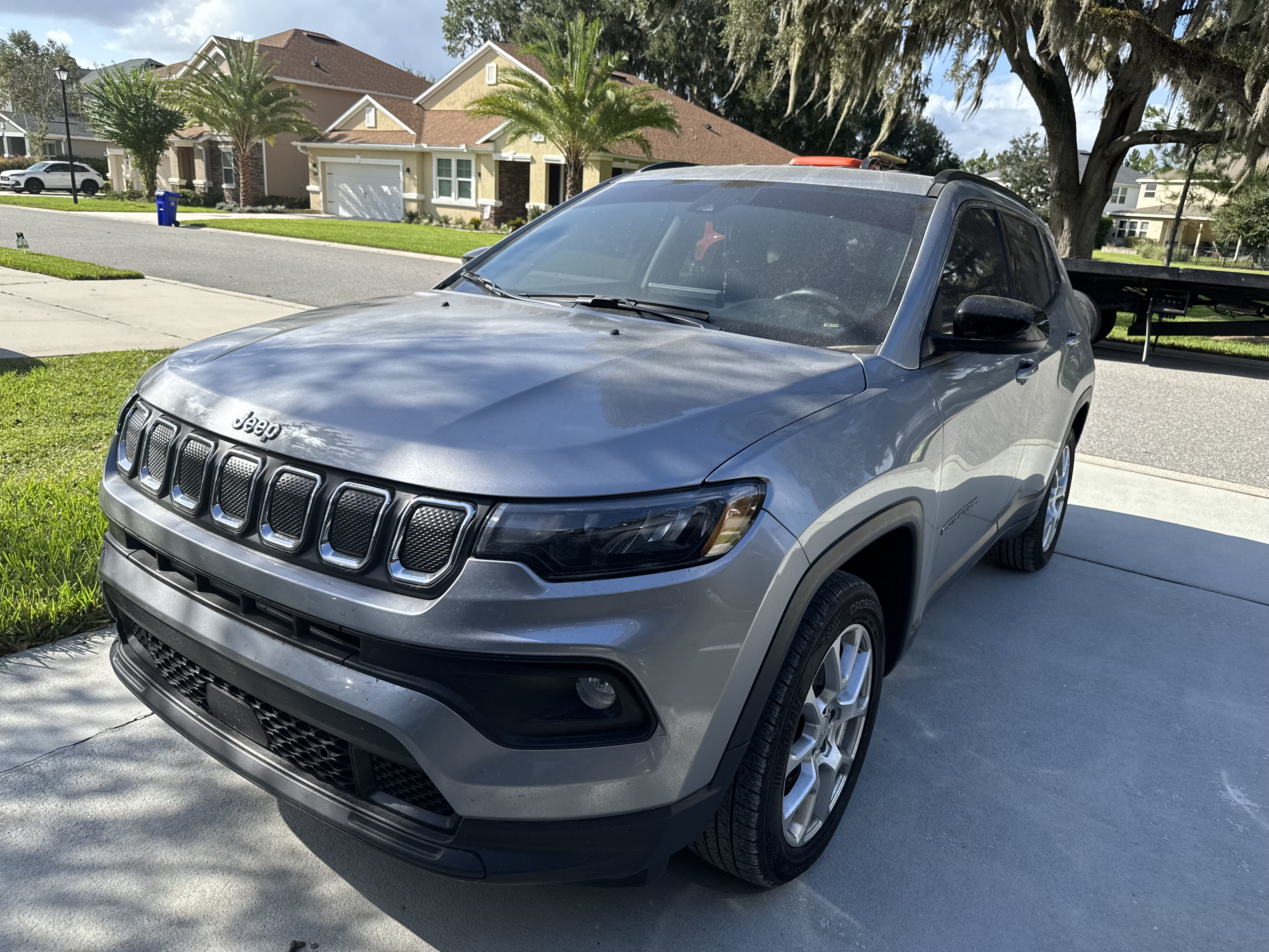 Used 2022 Jeep Compass Latitude AWD/4WD image 1