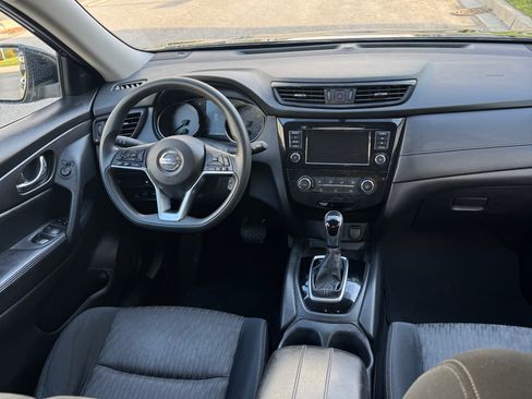 Used 2018 Nissan Rogue S AWD/4WD image 13