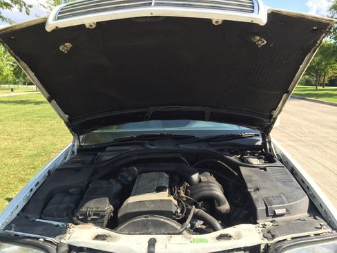 Used 1995 Mercedes-Benz S 320 image 2