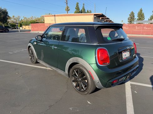 Used 2017 MINI Cooper S FWD image 9