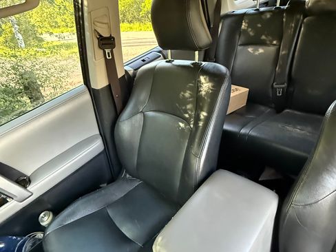 Used 2012 Toyota 4Runner SR5 w/ Convenience Pkg AWD/4WD image 16