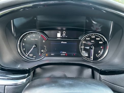 Used 2020 Cadillac XT5 Premium Luxury image 13