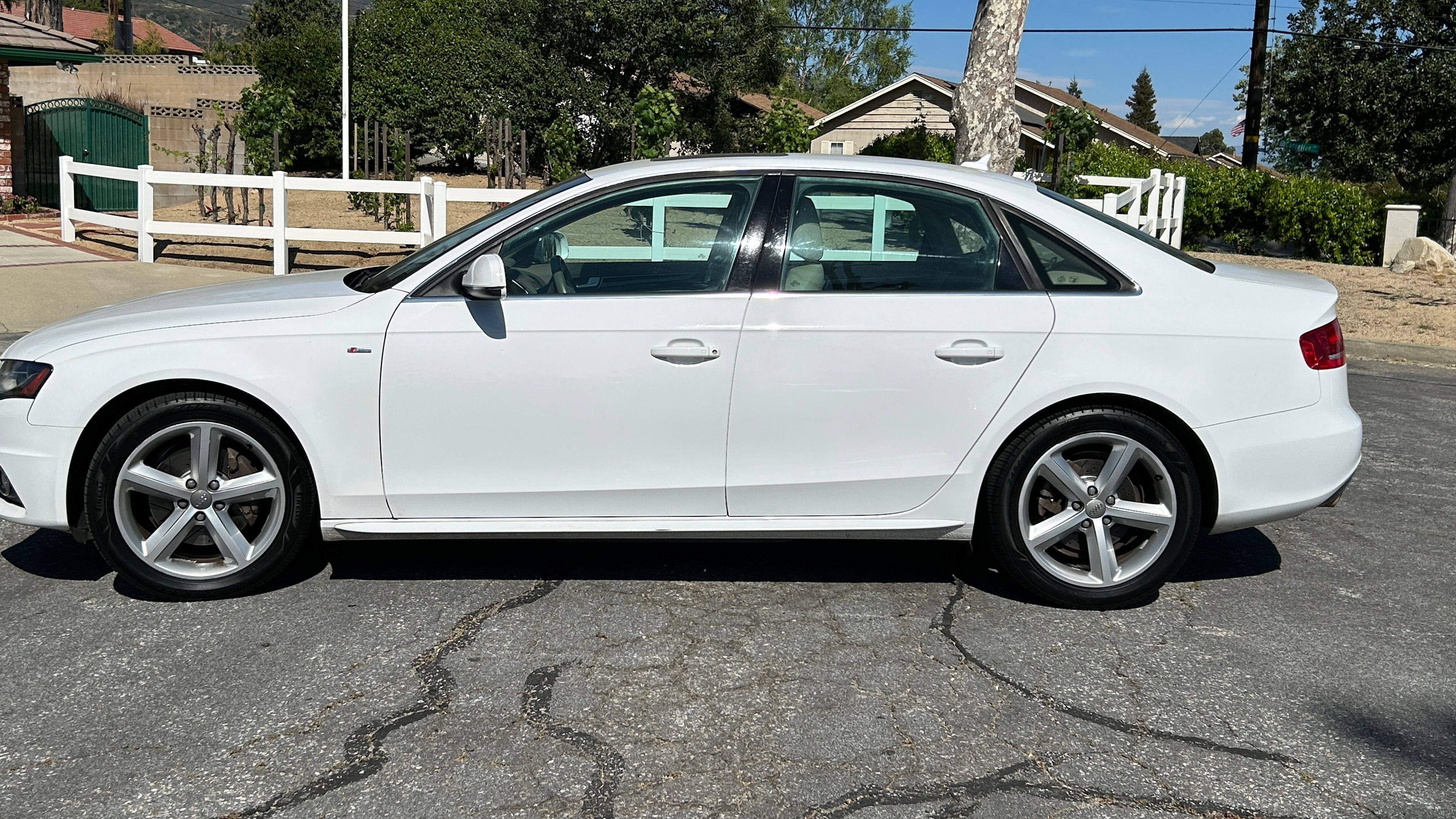 Used 2012 Audi A4 2.0T Premium Plus w/ Premium Plus Pkg AWD/4WD image 9