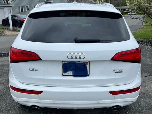 Used 2016 Audi Q5 2.0T Premium Plus w/ Technology Package AWD/4WD image 2