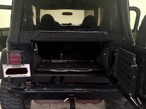 Used 2001 Jeep Wrangler Sport image 8