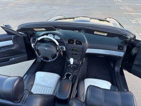 Used 2004 Ford Thunderbird RWD image 21