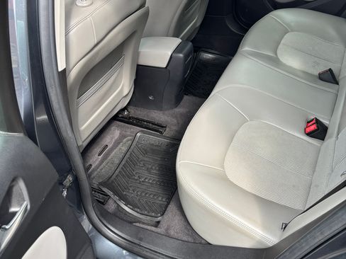 Used 2012 Buick Verano FWD image 8