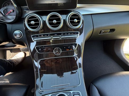 Used 2015 Mercedes-Benz C 400 4MATIC image 9