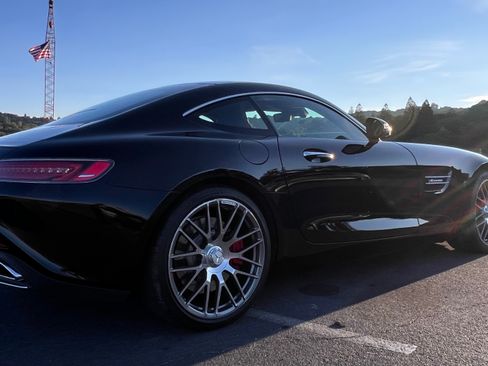 Used 2016 Mercedes-Benz AMG GT S image 11