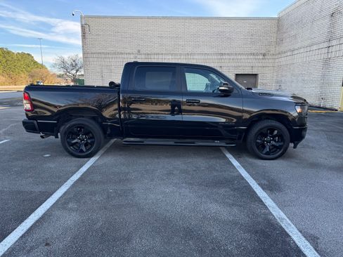 Used 2019 RAM 1500 Big Horn image 5