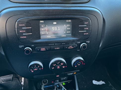 Used 2016 Kia Soul + w/ Designer's Package image 6